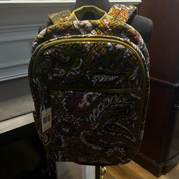 Vera Bradley Lay Flat Travel Backpack. NWT. Buta Spray paisley print.  Cotton - Picture 12 of 12